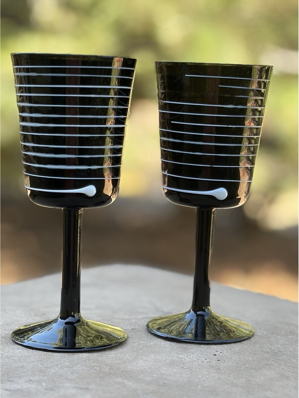 Villeroy & Boch Conga Threaded Black Art Glass Swirl Goblet 8” Set Of 2 Euc